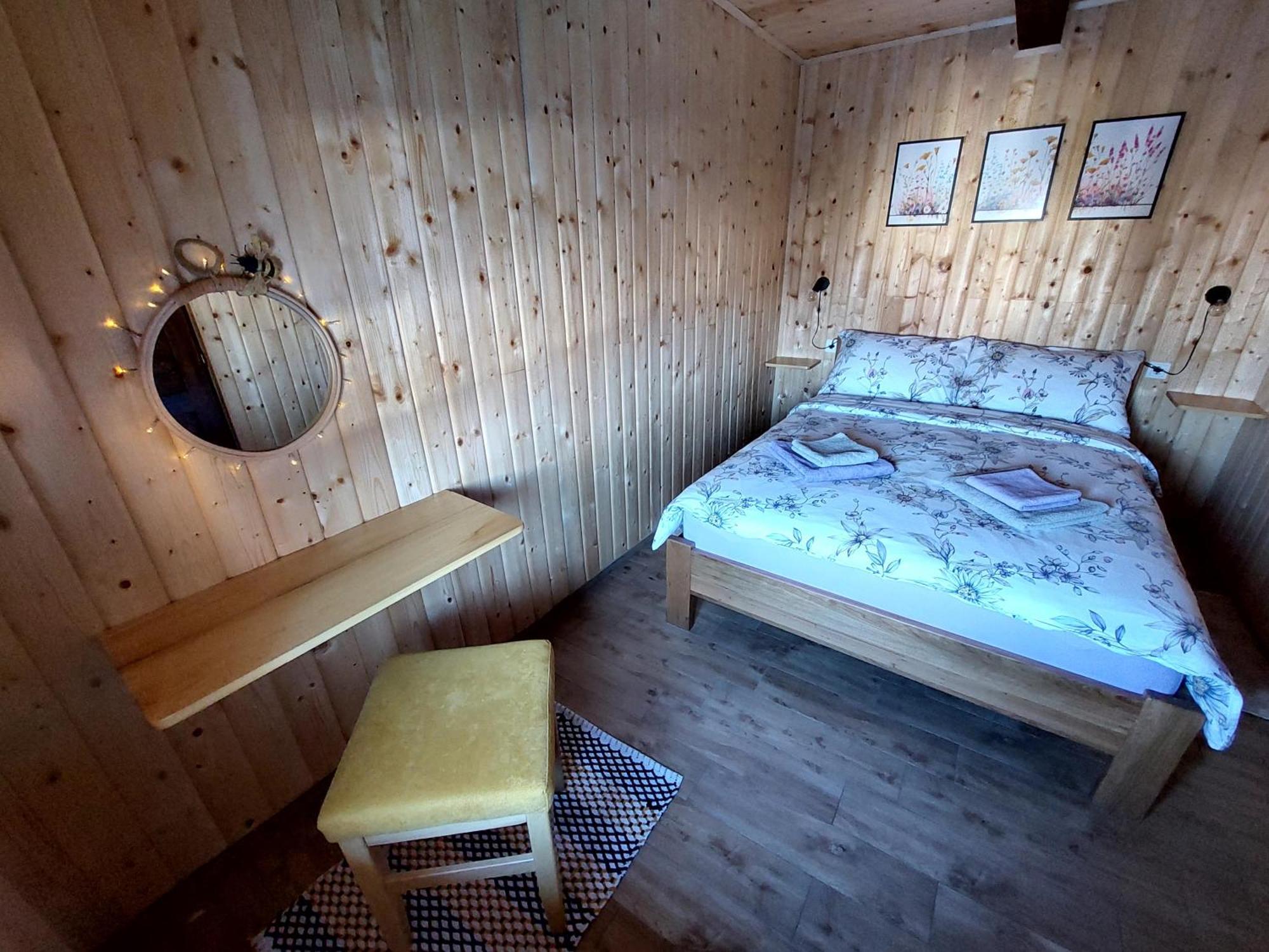 Holiday Home The Hive Slunj Dış mekan fotoğraf
